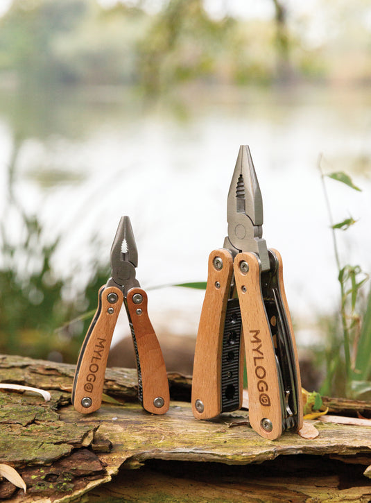 Wood multitool mini from XD Collection, compact tools and torch set with wooden handles for versatile use.