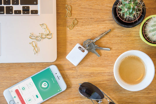 Square Key Finder 2.0 by XD Collection, a compact phone and tablet accessory with a sleek design and key attachment loop.