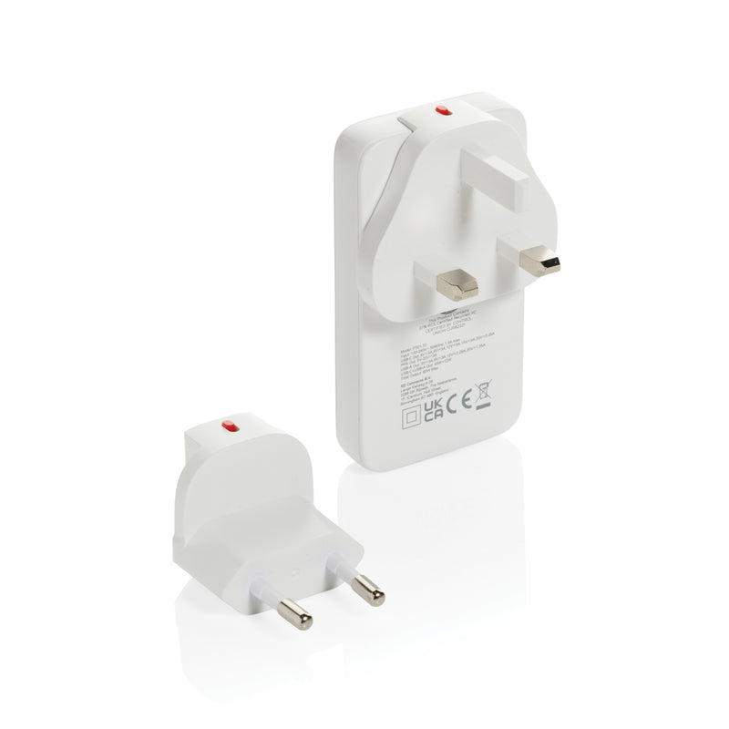 Load image into Gallery viewer, Fluxo RCS 65W flat GAN charger with universal connectors - Custom Wood Designs
