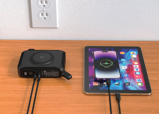 Urban Vitamin Oxnard 5 in 1 65W universal charger - Custom Wood Designs