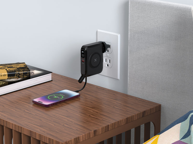 Load image into Gallery viewer, Urban Vitamin Oxnard 5 in 1 65W universal charger - Custom Wood Designs
