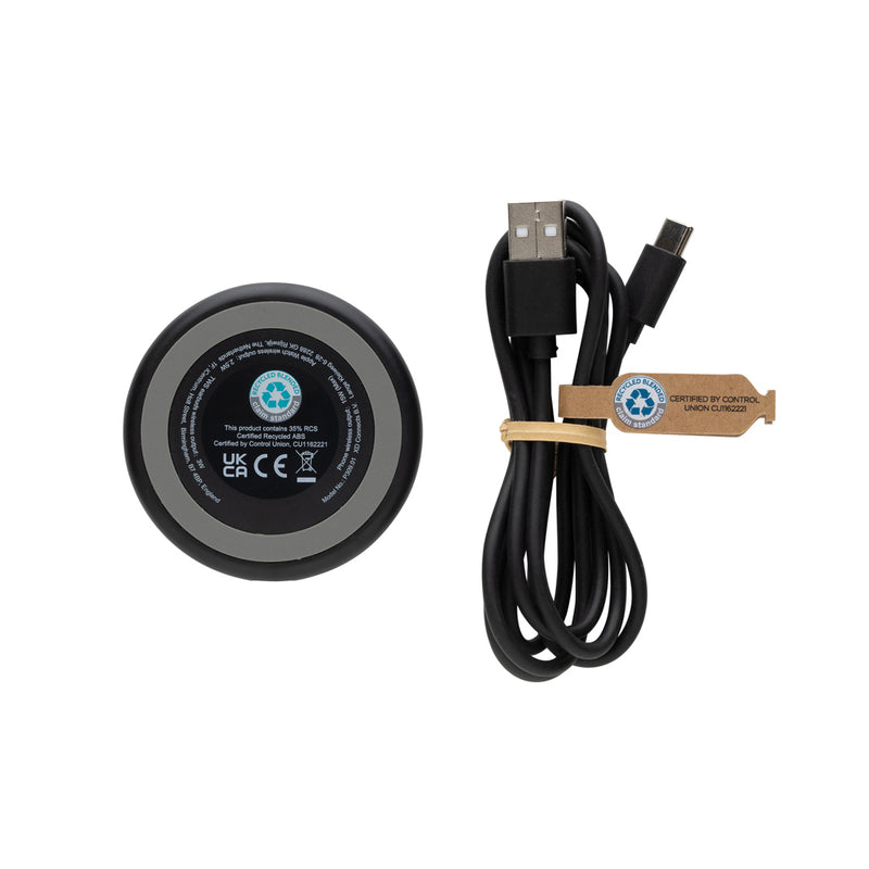 Load image into Gallery viewer, Magnapad 15W RCS rplastic magnetic 3 in 1 charging pad - Custom Wood Designs
