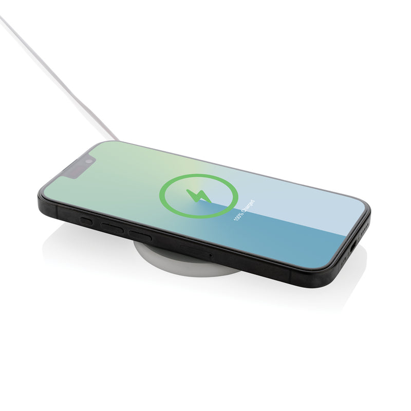 Load image into Gallery viewer, Magnapad 15W RCS rplastic magnetic 3 in 1 charging pad - Custom Wood Designs
