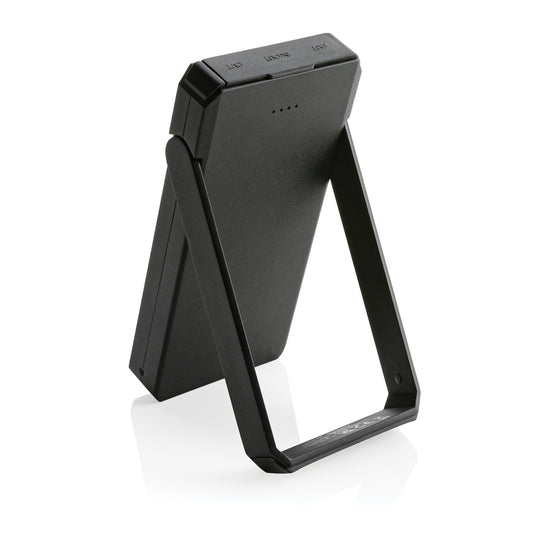 Skywave RCS recycled plastic solar powerbank by XD Xclusive with 10000mAh capacity, suitable for charging phones and tablets.
