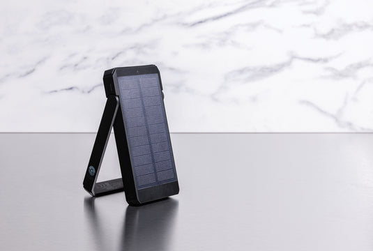 Skywave RCS recycled plastic solar powerbank with 10000mAh capacity, designed for phones and tablets, branded XD Xclusive.
