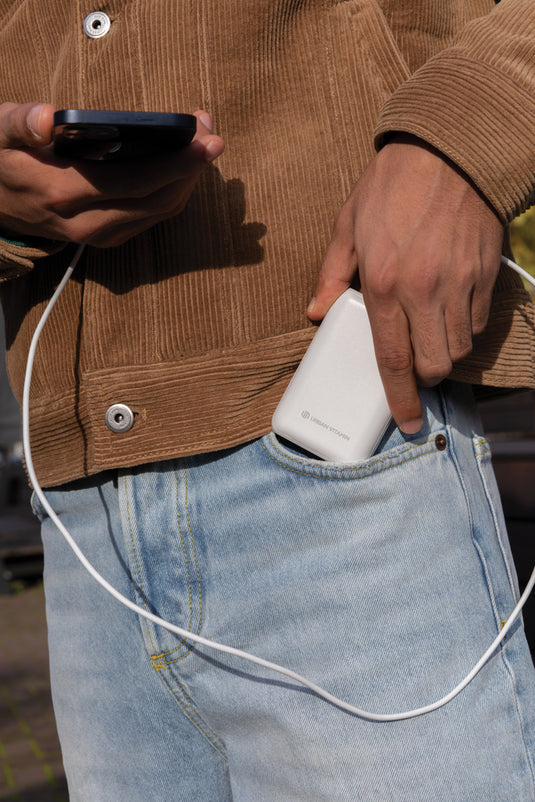 Urban Vitamin Alameda 10.000 mAh 18W PD powerbank - Custom Wood Designs