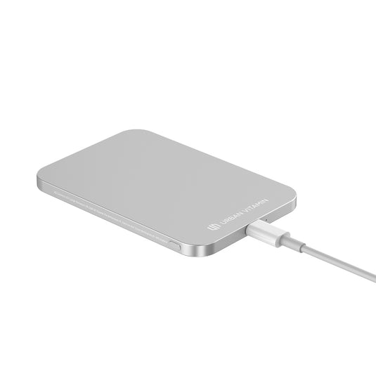 Urban Vitamin Burbank RCS plastic/alu  3000 mah powerbank - Custom Wood Designs