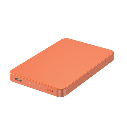 Urban Vitamin Marin 5000mAh magnetic wireless powerbank with 15W fast charging for phones and tablets, black compact design.
