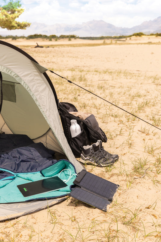 Solarpulse rplastic portable Solar panel 10W - Custom Wood Designs