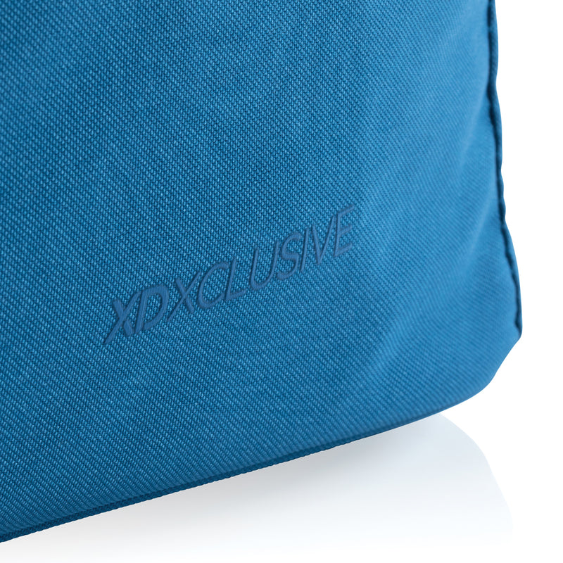 Load image into Gallery viewer, Large Impact AWARE™ outdoor cooler bag by XD Xclusive with insulated interior and sturdy carry handles.
