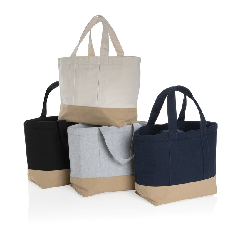 Load image into Gallery viewer, Impact Aware™ 285 gsm undyed canvas cooler bag from XD Collection, outdoor use, showing sturdy, durable fabric and spacious interior.

