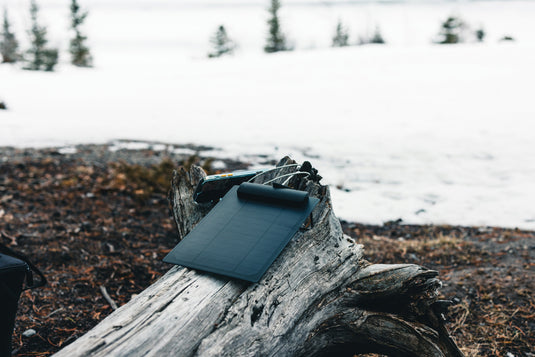 Pedro AWARE™ RPET deluxe cooler bag with 5W solar panel - Custom Wood Designs