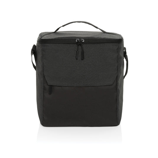 XD Collection Kazu AWARE™ RPET outdoor cooler bag with insulated interior and adjustable strap, designed for outdoor activities.