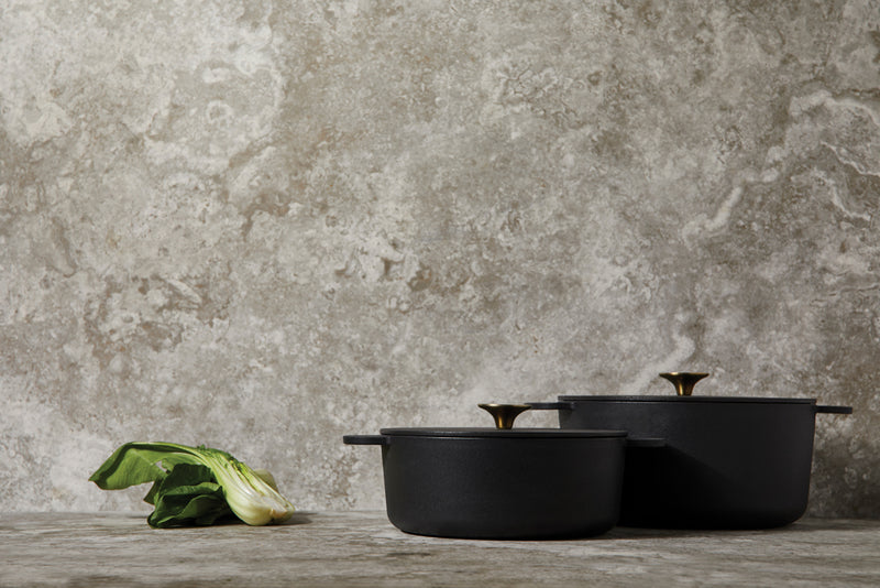 Load image into Gallery viewer, Ukiyo cast iron pan large - Custom Wood Designs
