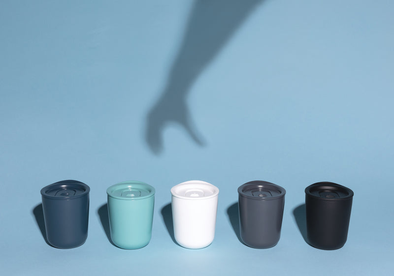 Load image into Gallery viewer, Simplistic antimicrobial coffee tumbler from XD Collection, stainless steel drinkware with a sleek design and secure lid.
