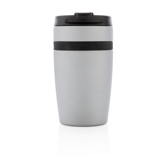 Leak-proof vacuum coffee tumbler by XD Xclusive, sleek drinkware with secure lid, designed for hot and cold beverages.