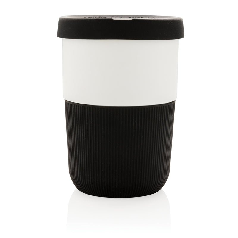 Load image into Gallery viewer, Plastic coffee cup from XD Collection, 380ml to-go drinkware with a secure lid and sleek design for hot beverages.
