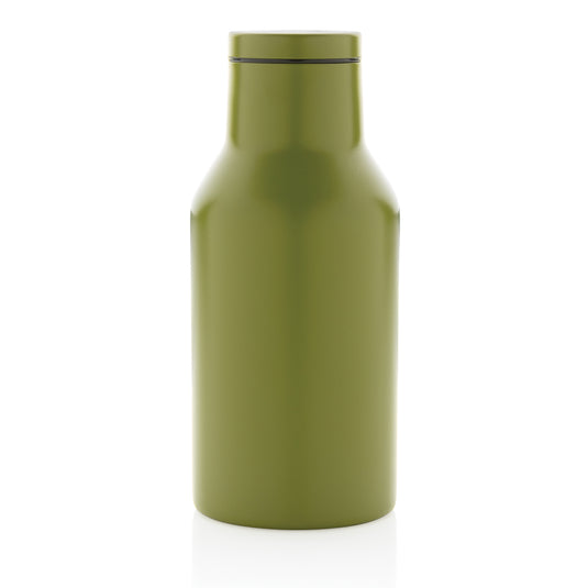 Recycled stainless steel compact bottle from XD Collection, eco-friendly drinkware with a sleek, modern design.
