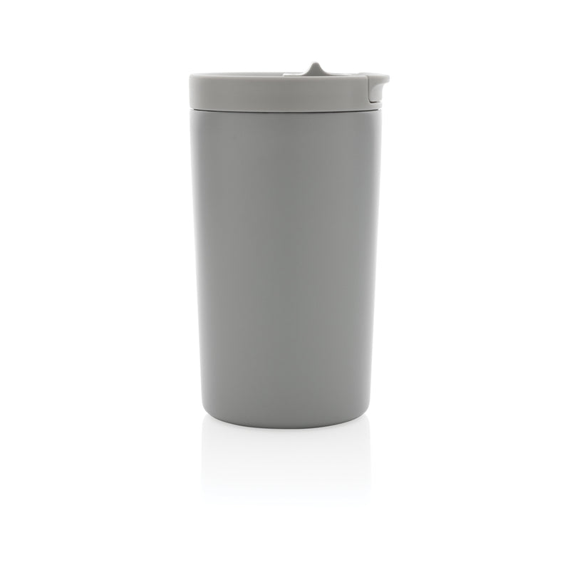 Load image into Gallery viewer, XD Collection RCS RSS double wall vacuum leakproof lock mug for hot and cold drinks, shown in sleek drinkware with secure lid.
