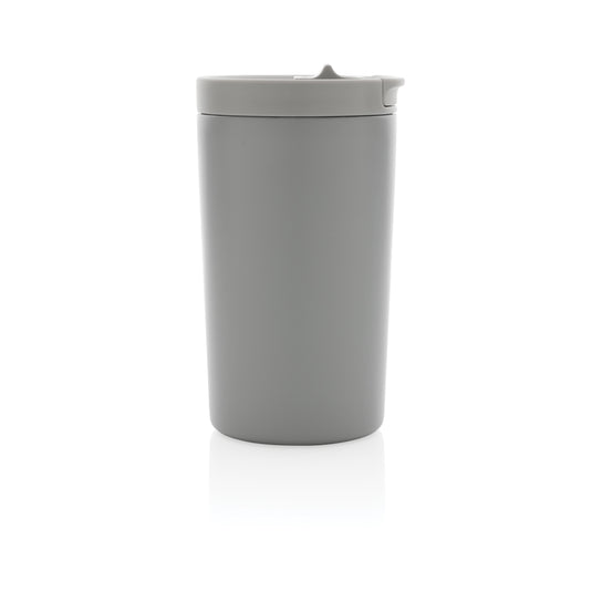 XD Collection RCS RSS double wall vacuum leakproof lock mug for hot and cold drinks, shown in sleek drinkware with secure lid.