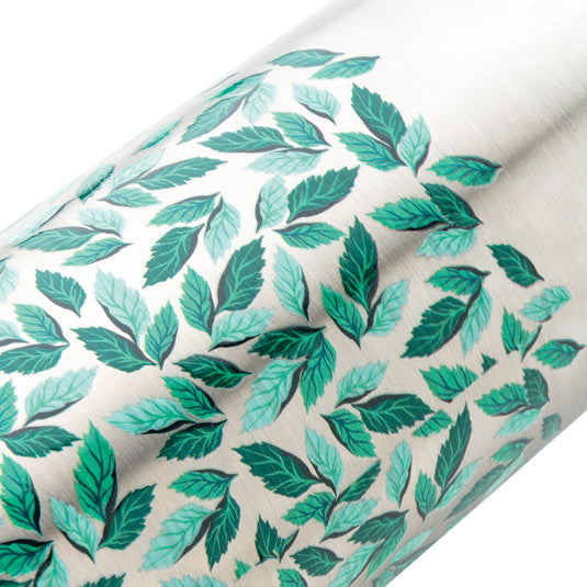 Stainless steel vacuum insulated water bottle from XD Collection, durable drinkware with a sleek design and secure lid.