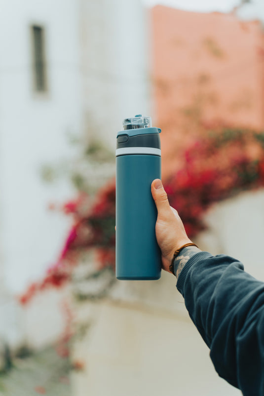 XD Collection Omni Sip RCS certified re-steel lockable 720ml drinkware bottle with secure lid and sleek stainless steel design.