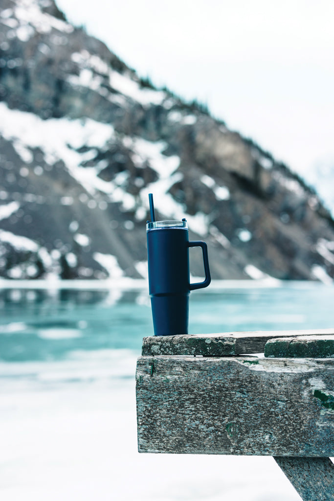 Load image into Gallery viewer, Tana RCS plastic tumbler with handle 900ml - Custom Wood Designs
