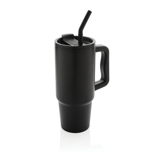 Embrace Deluxe RCS stainless steel tumbler by XD Collection, 900ml drinkware with a sleek, durable design and eco-friendly recycled steel.