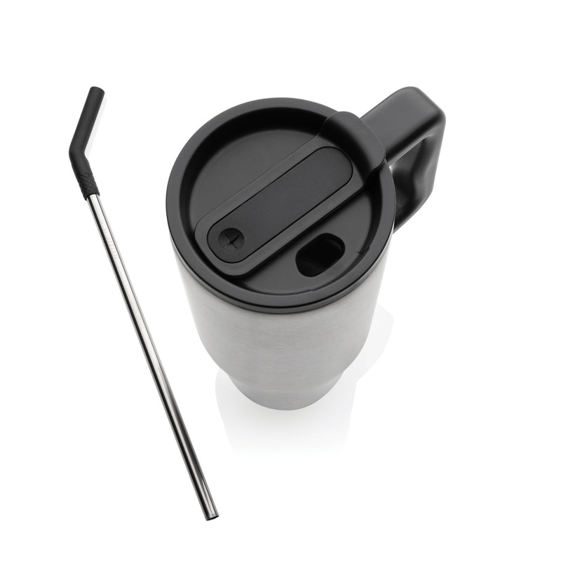 Load image into Gallery viewer, Embrace deluxe RCS recycled stainless steel tumbler 900ml from XD Collection, featuring a sleek, durable design for hot and cold drinks.
