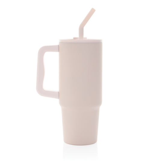 Embrace deluxe RCS recycled stainless steel tumbler 900ml from XD Collection, featuring a sleek design and durable drinkware.