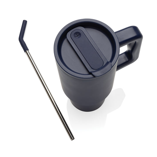 Embrace deluxe RCS recycled stainless steel tumbler by XD Collection with a 900ml capacity, featuring a sleek drinkware design
