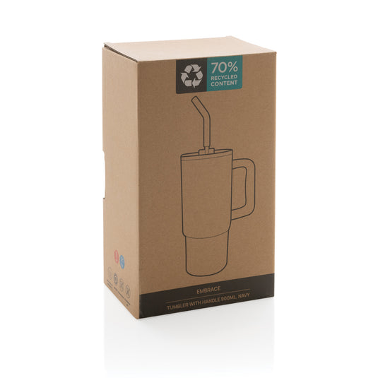 Embrace deluxe RCS recycled stainless steel tumbler 900ml from XD Collection, showcasing eco-friendly drinkware with a sleek design.