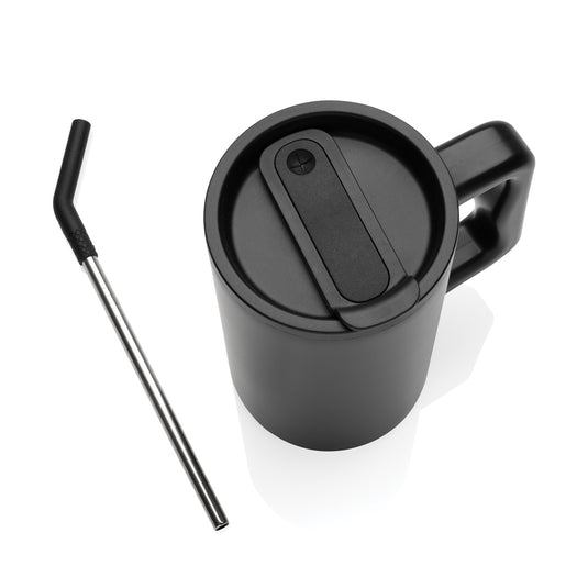 XD Collection recycled steel mug 800ml, cube-shaped drinkware made from RCS certified recycled steel, with a sleek design.
