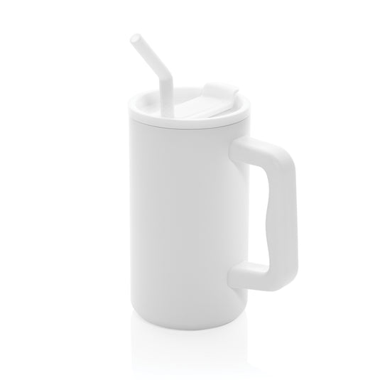 Reusable 800ml recycled steel mug from XD Collection, RCS certified drinkware with a sleek, durable design.