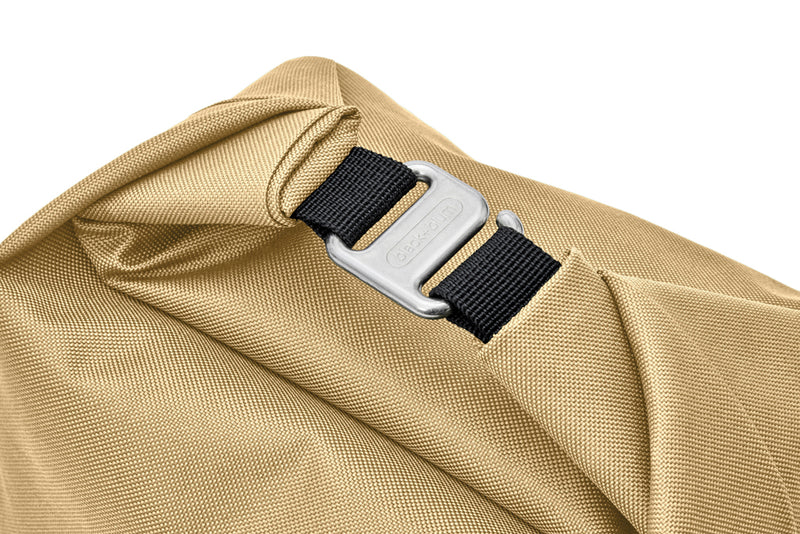 Load image into Gallery viewer, Black+Blum 6.7L insulated Lunch/Cooler Bag-Outdoor
