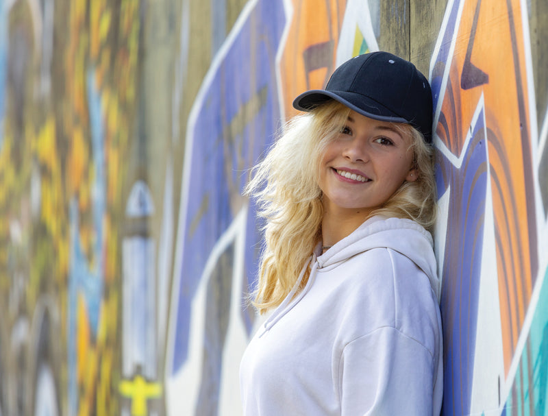 Load image into Gallery viewer, XD Collection brushed cotton 6-panel contrast cap in 280g, showcasing its stylish design and comfortable headwear fit.

