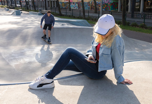 Brushed cotton 6-panel contrast cap from XD Collection, featuring a stylish headwear design in a 280g fabric.