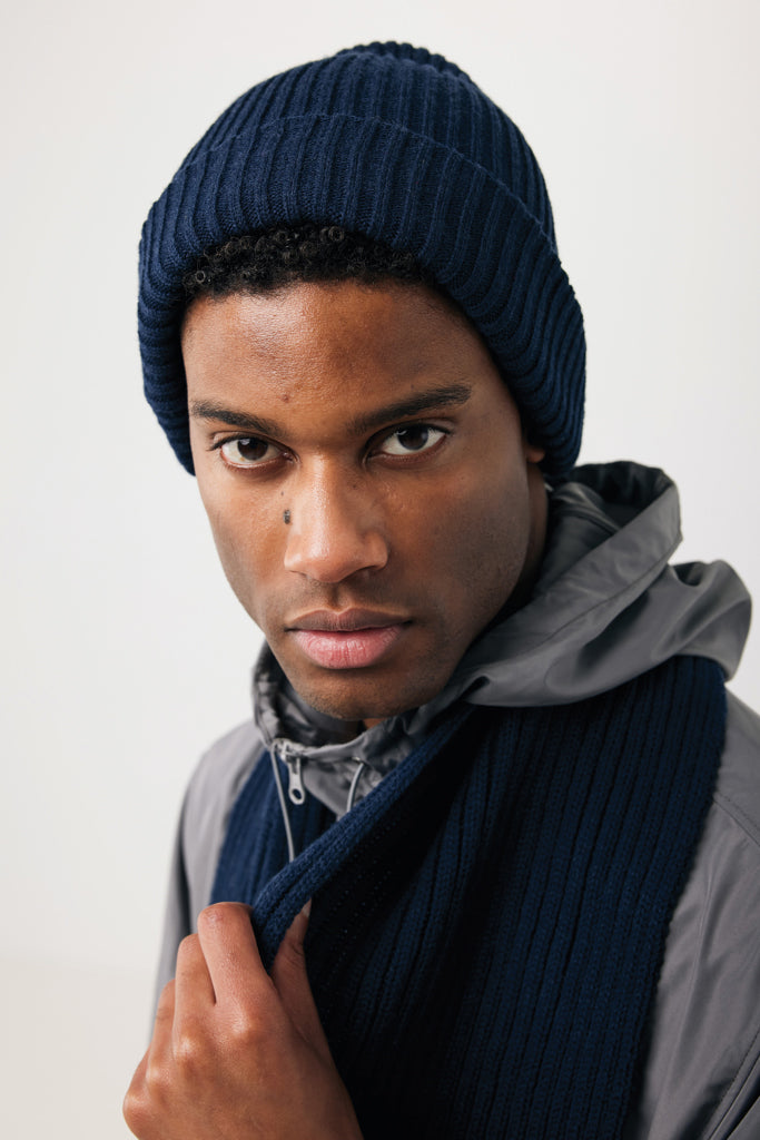 Load image into Gallery viewer, Impact AWARE™ Polylana® double knitted beanie by XD Collection, showcasing its cozy, stylish headwear design and textured knit pattern.
