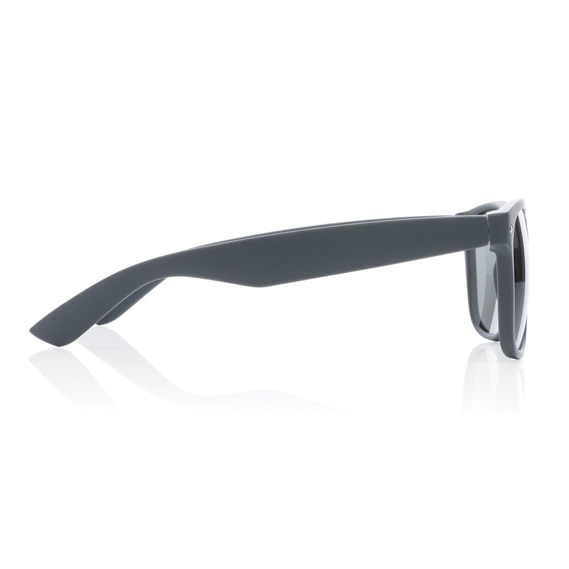 Load image into Gallery viewer, Outdoor sunglasses made from GRS recycled PC plastic by XD Collection, featuring stylish frames and UV protection.
