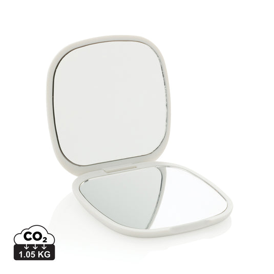 Reflecta RCS recycled plastic make-up mirror by XD Collection, compact home and living accessory with a sleek design.