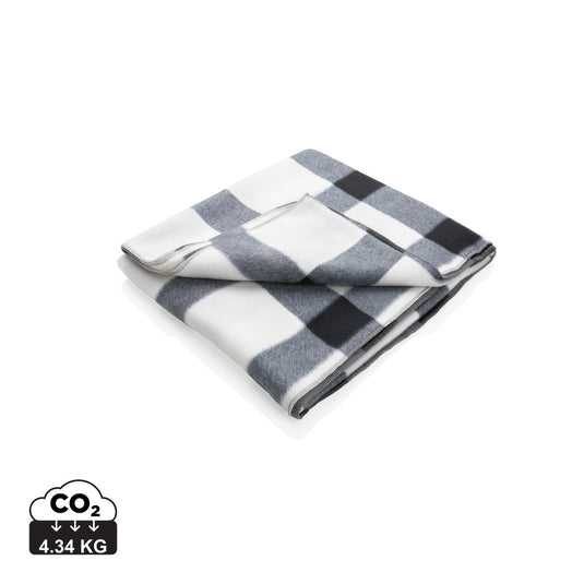 Soft plaid fleece blanket - Custom Wood Designs
