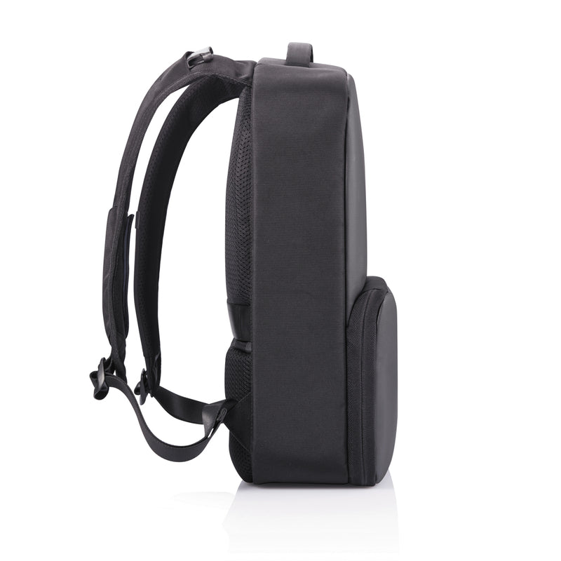 Load image into Gallery viewer, XD Design Flex Gym bag in black with multiple compartments and adjustable shoulder strap, designed for travel and sports use.
