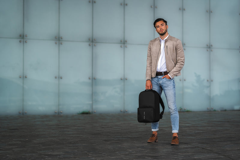 Load image into Gallery viewer, XD Design Flex Gym Bag for bags and travel, showing a sleek black bag with multiple compartments and adjustable straps.

