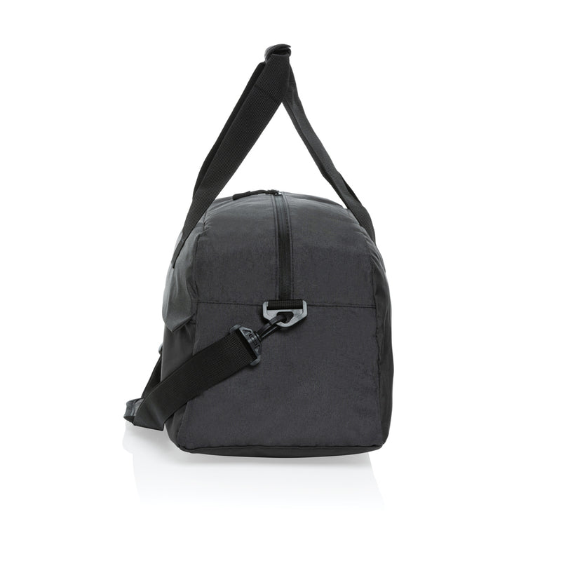 Load image into Gallery viewer, Basic weekend duffel - Custom Wood Designs
