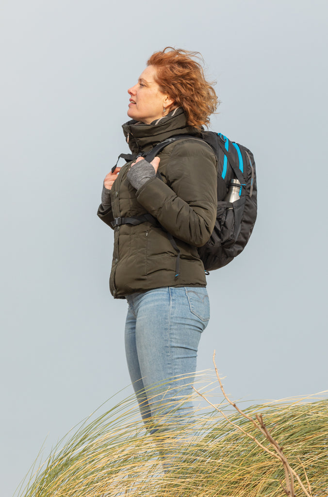 Load image into Gallery viewer, XD Collection Explorer ripstop medium hiking backpack 26L with PVC-free fabric, featuring multiple compartments and adjustable straps.
