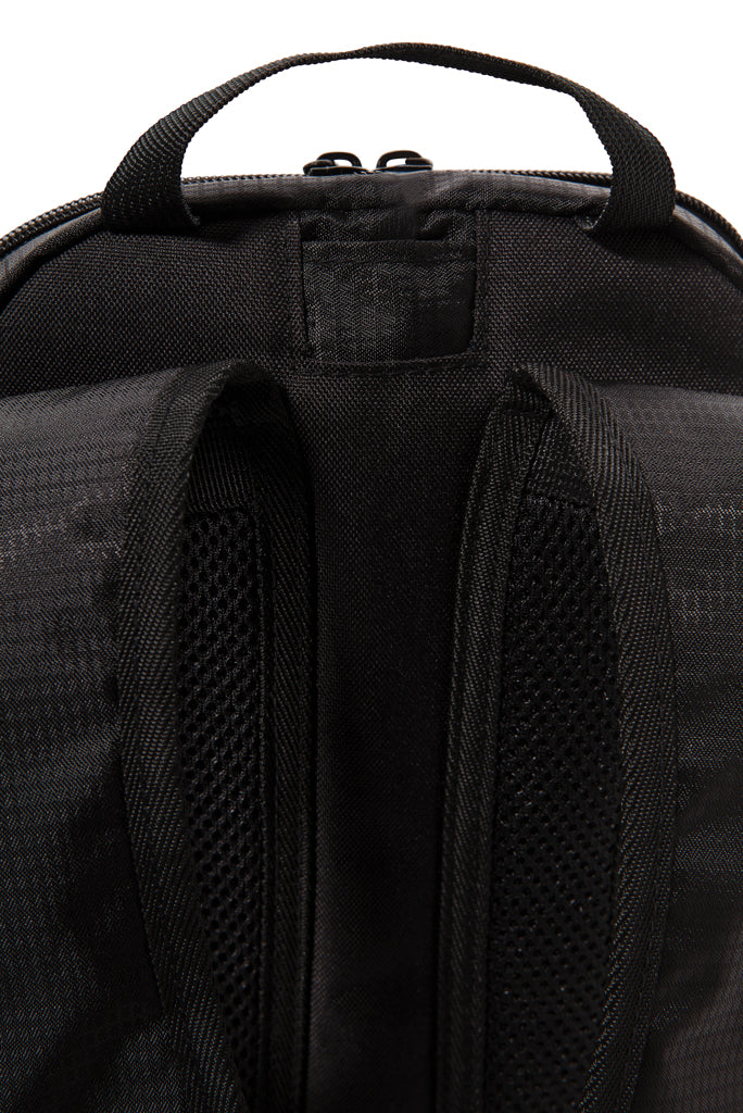 Load image into Gallery viewer, Small XD Collection Explorer ripstop hiking backpack in PVC-free fabric, featuring compact 7L capacity and durable design.
