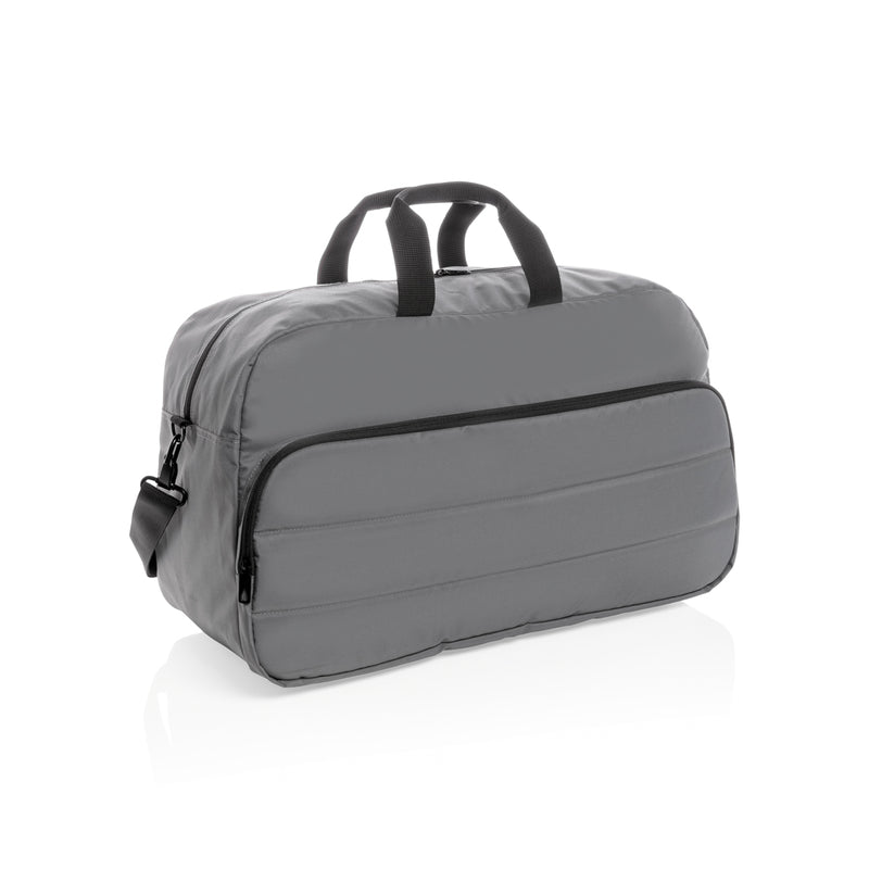 Load image into Gallery viewer, XD Xclusive Impact AWARE™ RPET weekend duffel bag, eco-friendly travel bag with sturdy handles and spacious interior.
