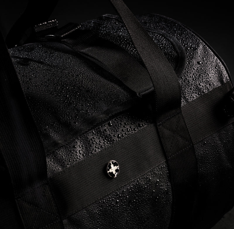 Load image into Gallery viewer, Swiss Peak RFID sports duffel &amp; backpack - Custom Wood Designs
