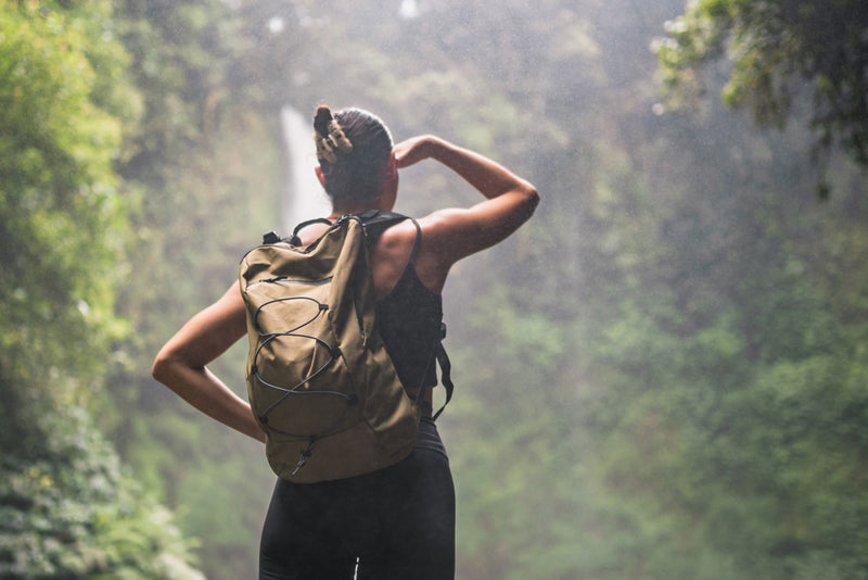 Load image into Gallery viewer, Impact AWARE™ Hiking backpack 18L from XD Collection, showing the black and gray outdoor travel bag with adjustable straps.
