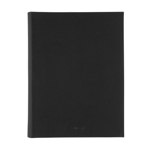 XD Xclusive Impact Aware™ A4 portfolio with magnetic closure, showing sleek black exterior and secure closure mechanism.
